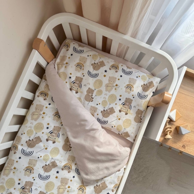 Set lenjerie de schimb pentru patut bebe 3 piese Ursulet de plus